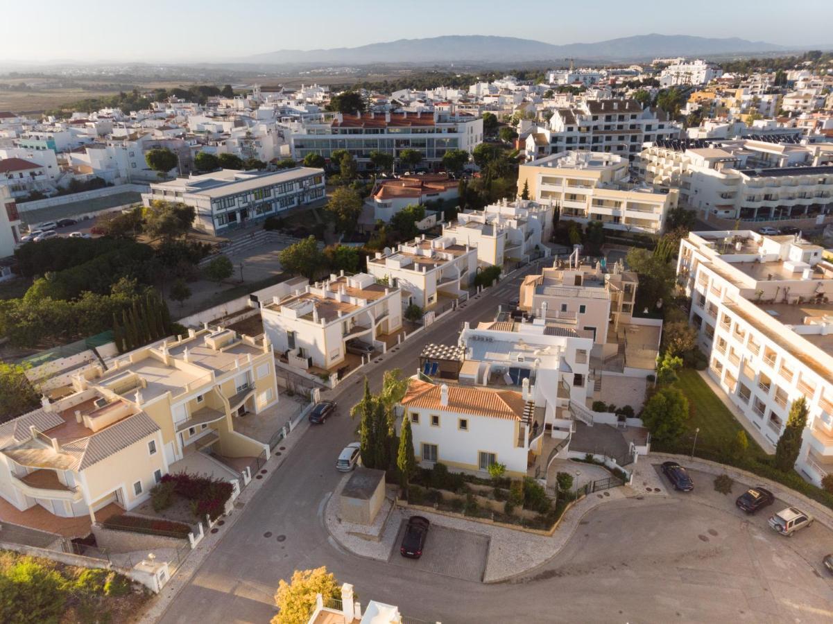 Villa Ria Rose, Alto da Ria 23 - jacuzzi&beach Alvor Exterior foto